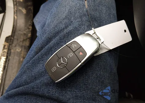 2025 Mercedes-Benz Gle 450 4Matic z USA, uszkodzony, nr VIN 4JGFB5KB2SB474762